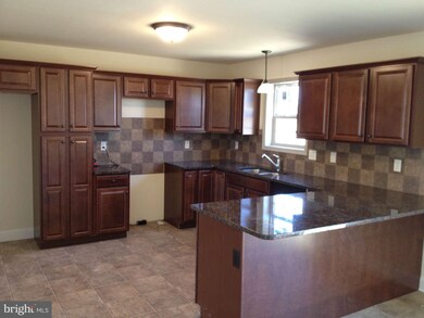 9361 Lindale Ave, Greencastle, PA 17225 - photo 3