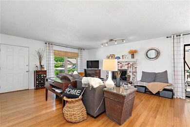 12104 W 67th St, Shawnee, KS 66216 - photo 4