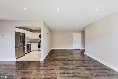 Lafayette Park unit 109, Falls Church, VA 22041 - photo 4