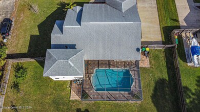 Arialpool2