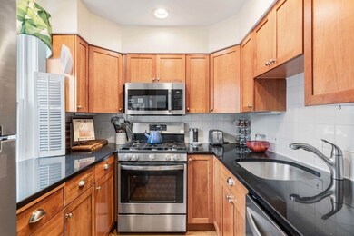 7 Pleasant St unit 10, Charlestown, MA 02129 - photo 4