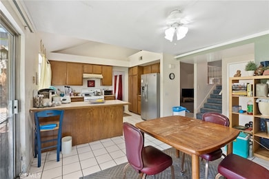 12571 Heartleaf St, Moreno Valley, CA 92553 - photo 7