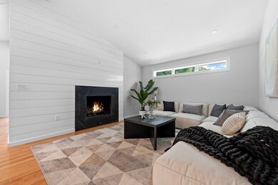 243 Hardy Pond Rd, Waltham, MA 02451 - photo 6