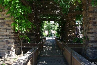 31126 Black Maple Dr, Temecula, CA 92592 - photo 3