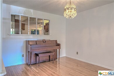 516 Allen St, Copperas Cove, TX 76522 - photo 5