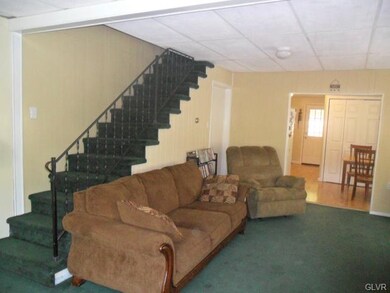 407 S Canal St, Walnutport, PA 18088 - photo 5