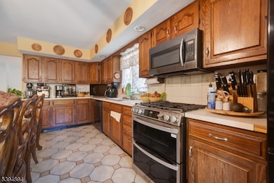 724 South Ave W unit 724A, Westfield, NJ 07090 - photo 4