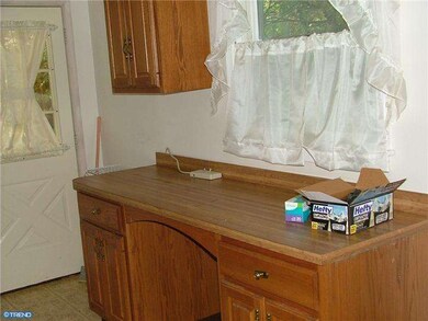 156 Bells Lake Rd, Blackwood, NJ 08012 - photo 5