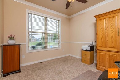 836 Augusta Dr, Oregon, WI 53575 - photo 4