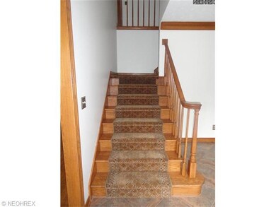 Foyer Stairway - 2265 Norton Rd., Hudson, OH 44236