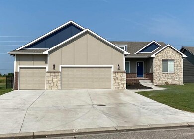4815 N Emerald Ct, Maize, KS 67101 - photo 4