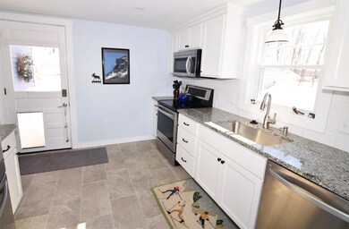 35 School St, Lincoln, NH 03251 - photo 5