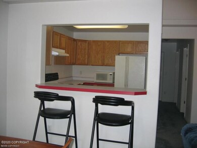 Unit 1 Bkft Bar