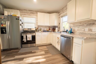 206 Main Ave S, New York Mills, MN 56567 - photo 5