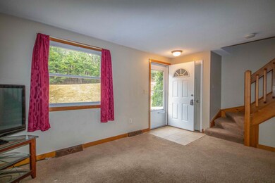 18 Chagnon Ln unit A, Hudson, NH 03051 - photo 4