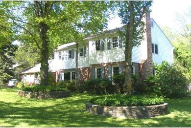 214 Croftridge Dr, Broomall, PA 19008 - photo 2