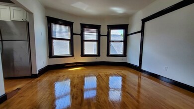 74 Grant St unit 2, Lynn, MA 01902 - photo 2