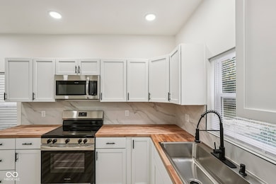 723 W 3rd St, Anderson, IN 46016 - photo 5