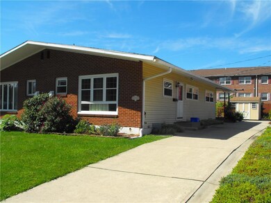 1829 Livingston St, Bethlehem, PA 18017 - photo 2