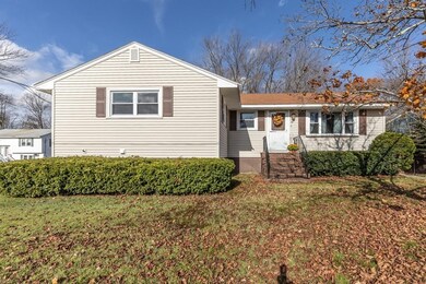 14 Greendale St, Methuen, MA 01844 - photo 2