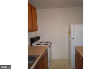 7504 Prince Cole Ct unit 7, Manassas, VA 20111 - photo 3