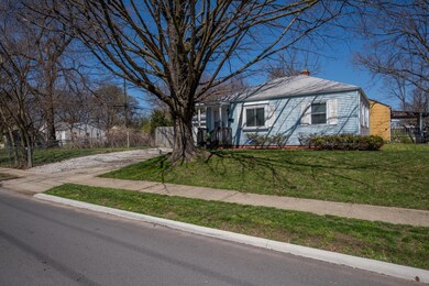 191 Lowell Rd, Columbus, OH 43209 - photo 3