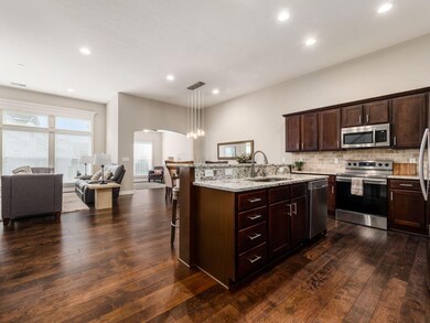 Open Rooms, Large Windows!