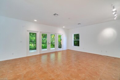 1058 Sperling Ave, Naples, FL 34103 - photo 5