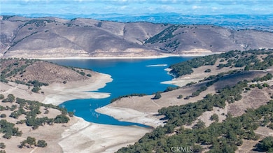 4575 Interlake Rd, Bradley, CA 93426 - photo 4