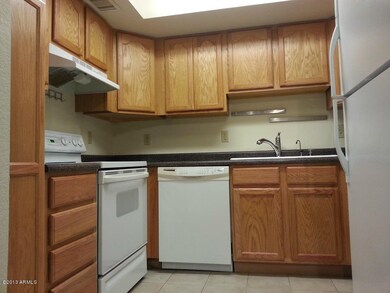 2040 S Longmore unit 62, Mesa, AZ 85202 - photo 3