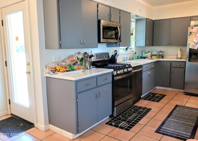 El Camino Kitchen with carport entry doo