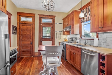 416 Cedar St, Morgantown, WV 26501 - photo 7