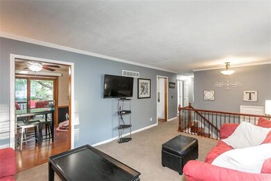 7103 Cody St, Shawnee, KS 66203 - photo 4