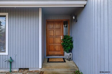 626 J David St SE, Salem, OR 97306 - photo 4