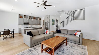 1435 Chantilly Ln, Houston, TX 77018 - photo 4