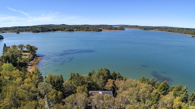 85 E SIDE RD EXTERIOR (1)