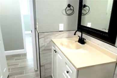 907 N 14th St, Rogers, AR 72756 - photo 4