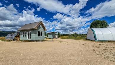 101 Sixty Ln, Cascade, ID 83611 - photo 3