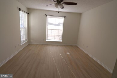 1539 Lincoln Way unit 203, McLean, VA 22102 - photo 3