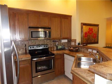 3073 Laurel Ridge Cir, Riviera Beach, FL 33404 - photo 5