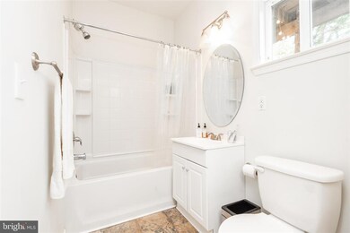 4494 Victory Ln, Warrenton, VA 20187 - photo 7