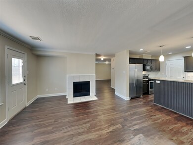 12135 Bradenway Ln, Houston, TX 77089 - photo 4