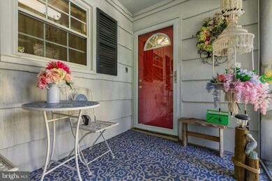 13022 Maple View Ln, Fairfax, VA 22033 - photo 6