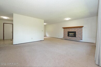 8540 Hidden View Ct, Anchorage, AK 99504 - photo 5