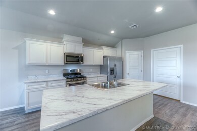 14807 E 39th St S, Broken Arrow, OK 74014 - photo 5