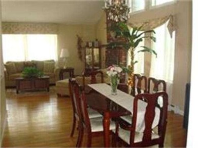 12 Hickory Hill Rd, Wakefield, MA 01880 - photo 6