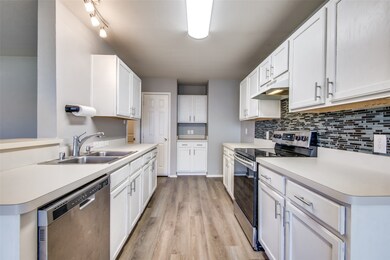 2413 Briar Forest Dr, Denton, TX 76210 - photo 6