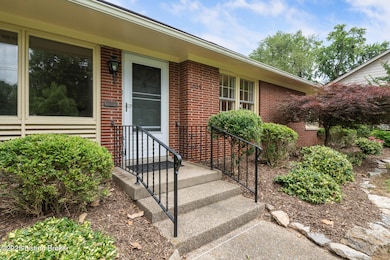 1669 Trigg St-5