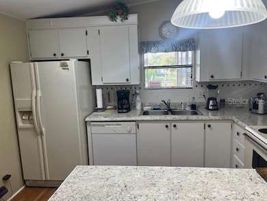 6320 Grove Pointe Dr SE, Winter Haven, FL 33884 - photo 7