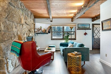 2469 Chamonix Ln E2 MLS-3